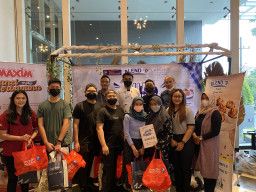 ADU KREASI MEMBUAT HIDANGAN, KOLABORASI HOTEL LUMINOR JEMURSARI BERSAMA CHEF GILANG RAMADHAN FINALIS MASTER CHEF INDONESIA SEASON 3