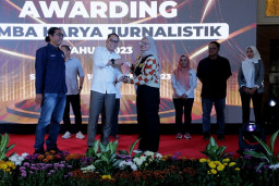 Di Awarding Jurnalistik dan Potas Award 2023, Wali Kota Eri Bicara Sinergitas dengan Media