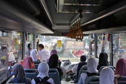 Anak Sekolah dan ASN Diusulkan Gratis Naik Bus BTS