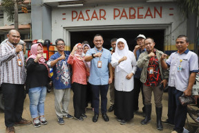 Bangkitkan Pasar Tradisional di Tengah Gempuran Digital Market, Wakil Ketua DPRD Kota Surabaya Reni Sidak Pasar Tradisional