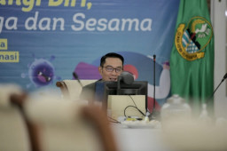 Jabar Terima Suplemen Kesehatan Rp6,8 Miliar 25.000 Botol Prioritas Nakes di Zona Merah