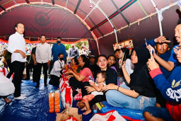 Warga Menderita, PDIP-PKS Saling Tuding