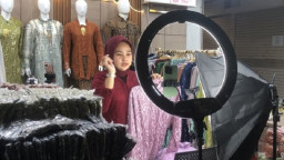 Menkop UKM: Produk Impor di E-commerce 90 Persen Didominasi Reseller