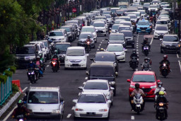 Nekat Mudik, ASN Disanksi Potong Gaji Hingga Tunjangan