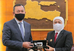 Jatim dan Kazakhstan Jalin MoU Komoditas Laut Sampai Mebel