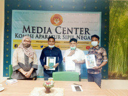 DKRTH Diduga Gunakan APBD untuk Kampanye Eri-Armuji