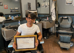 Melirik Angg's Barbershop yang Beromzet 20 Juta Perbulan