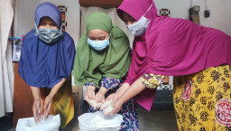 Bulog Terjunkan Transporter Cek Kualitas Beras Bansos KPM Mojokerto