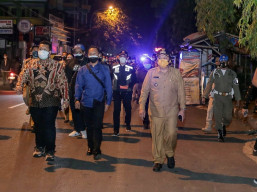 Bupati Jember Pantau Titik Rawan yang Timbulkan Kerumunan