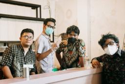 Freaky Junk yang Eksis Berbisnis di Kala Pandemi