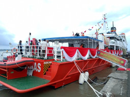 KN SAR 249 Permadi Siap Jalankan Misi SAR di Perairan Surabaya