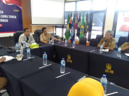 Perjuangkan Anggaran Bakorwil untuk Permudah Pelayanan ke Daerah