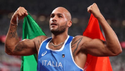 Manusia Tercepat di Dunia yang Rebut Mendali Emas