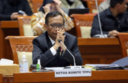 Mahfud Sebut Ada Anggota DPR-RI Rangkap Markus