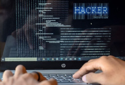 Peretas Usia Muda Ancam Kita