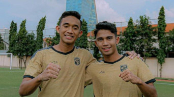 Bakal Balik ke Timnas, Aji Santoso Maksimalkan Marsel Ferdinan dan Rizky Ridho