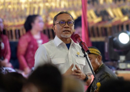 Mendag Zulhas Bakal Hapus Persyaratan Pembelian Kedelai Subsidi