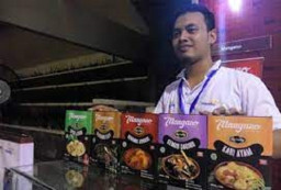 Ciptakan Kemasan Tanpa Pengawet Beromzet Belasan Juta