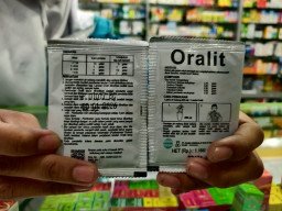 Minum Oralit saat Sahur, Benarkah Atasi Haus, Kemenkes Angkat Bicara