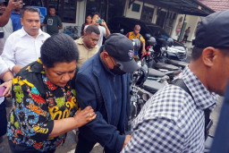 Pj Bupati Sorong, Pj Pertama yang Dicokot KPK