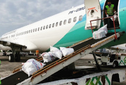 PT Garuda Larang Pengiriman Kargo Handphone Merek Vivo