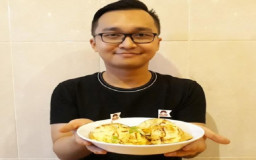 Resign dari Chef, Kini Berbisnis Empek- Empek Beromzet Ratusan Juta