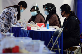 PSU Kelurahan Kedurus, Eri - Armuji Tetap Unggul