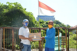 ACC Salurkan Sembako Untuk Warga Miskin Terdampak Covid-19