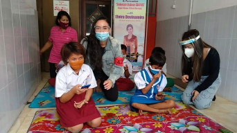 Puteri Indonesia Resmikan Sekolah Online Gratis di Tambak Asri