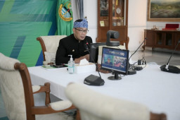 Ridwan Kamil Luncurkan Pupuk Kohe KPBS Pangalengan