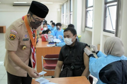 Ridwan Kamil Tekankan Kolaborasi untuk Bentuk Herd Immunity Akhir Tahun