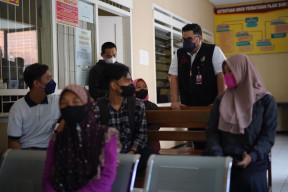 Jadi Ikon Kabupaten Kediri, Mas Dhito Komitmen Bangun Kampung Inggris