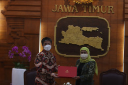 Terima Kunker Konjen RRT, Gubernur Khofifah Tawarkan Ekspor Porang dan Sarang Burung Walet