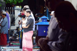 Ampel Meluber Keluar, Khotbah Al Falah Dibatasi