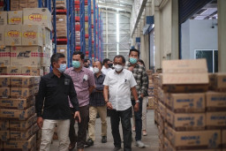 Emak-Emak Teriak Minyak Goreng Habis, Salim Grup Justru Timbun 1,1 Juta Liter