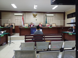 Didakwa Terima Gratifikasi Rp 44,2 Miliar, Saiful Ilah: Saya Gak Tau, itu Hadiah Ultah