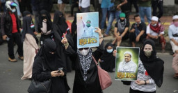 Divonis 4 Tahun, Rizieq Tolak Minta Ampun ke Presiden Jokowi