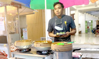 Di PHK dari Koki Pesiar, Subroto Malah Sukses Berbisnis Dimsum