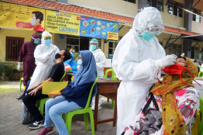 Puluhan Pelajar dan Guru Positif Covid-19, Pemkot Bimbang