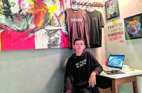 Hobi Desain Sejak SMP, Kini Karyanya Tembus Pasar Eropa