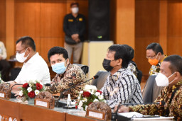 Cegah Korupsi Jatim, Wagub dan Kepala Daerah Bertemu KPK RI