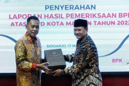 BPK Jatim Serahkan LKP atas LKPD 2022 kepada Pemkot Madiun