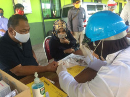 Jalani Rapid Test, Pasutri Anggota DPR Non Reaktif Covid-19
