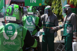 Uji Coba Sekat Pelindung GoRide dan GoCar