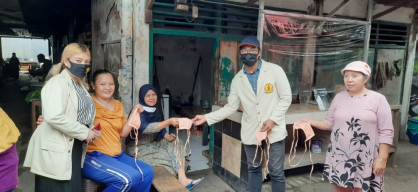 Mahasiswa KKN UWKS Bantu Penanggulangan Penyebaran Covid-19