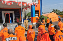 Gubernur Khofifah Tunjuk Yanuar Rachmadi Plt Kalaksa BPBD Jatim