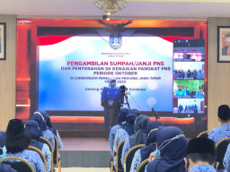 Ucap Sumpah PNS Dinas Koperasi dan UKM Jawa Timur