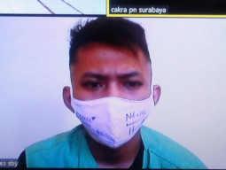 Pembunuh Wanita Therapis, Letakkan Mayat Dikardus Lemari Es