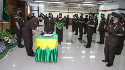 Kajati Jatim Lantik 15 Kajari Baru