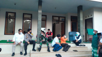 "Jagongan" Ala Forkopimda Jatim Bahas Percepatan Bantuan Bencana